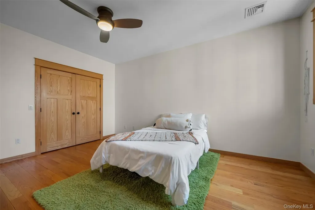 252 Sinsabaugh Road Pine Bush NY 12566