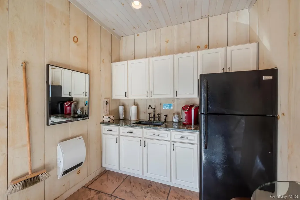 252 Sinsabaugh Road Pine Bush NY 12566
