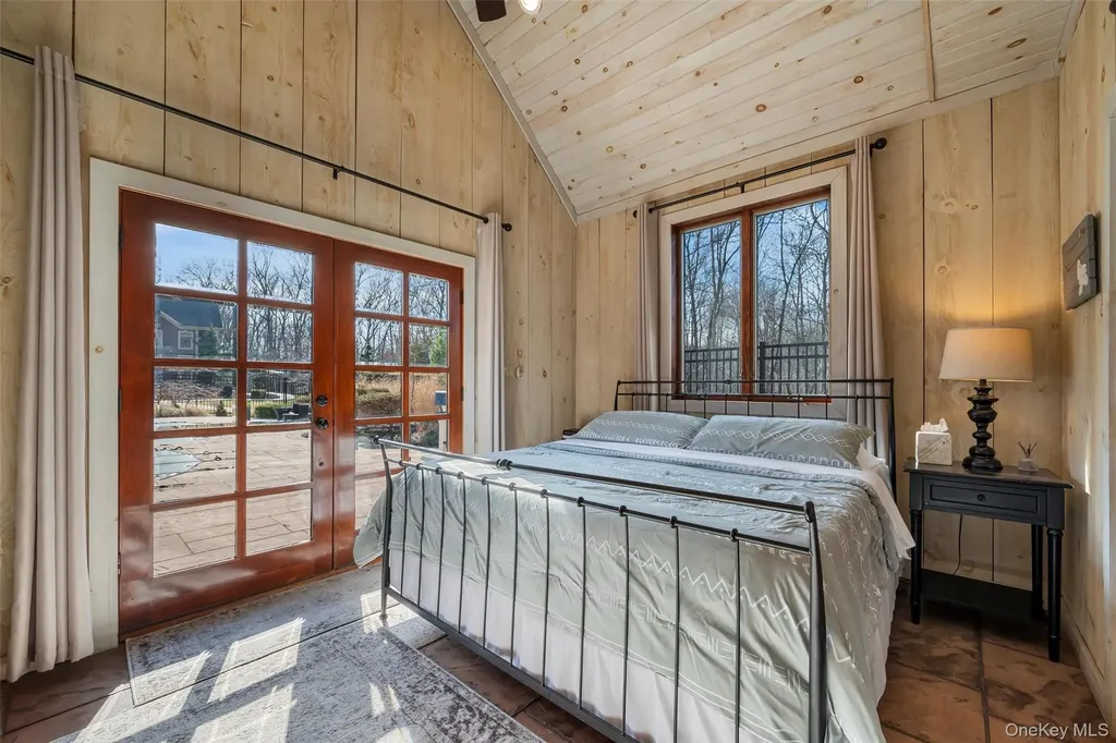 252 Sinsabaugh Road Pine Bush NY 12566