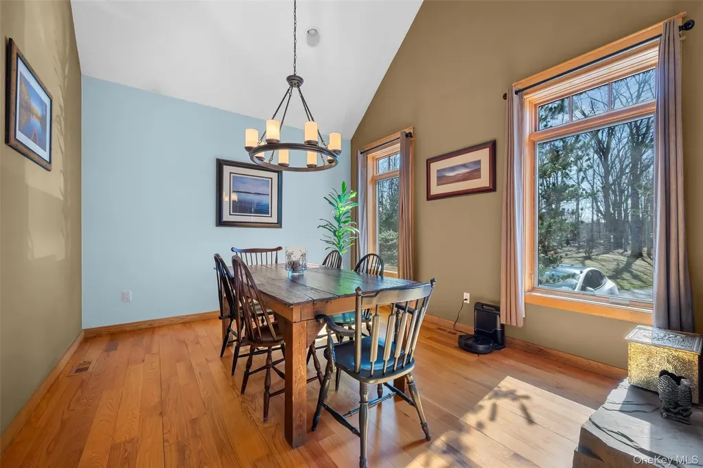 252 Sinsabaugh Road Pine Bush NY 12566