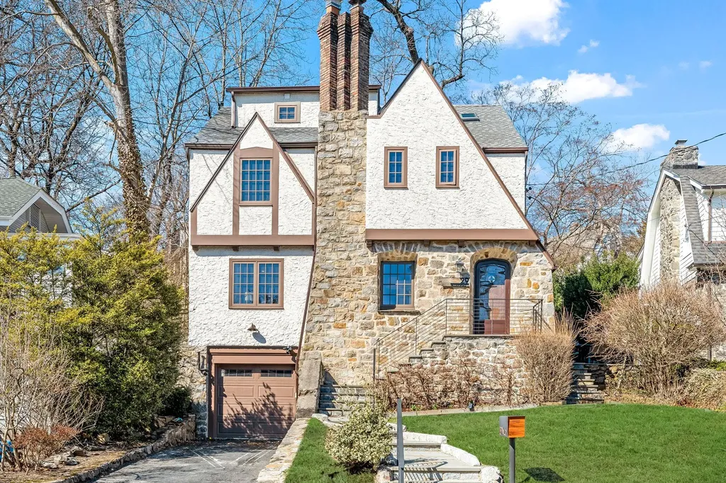 29 Valley Road Larchmont NY 10538