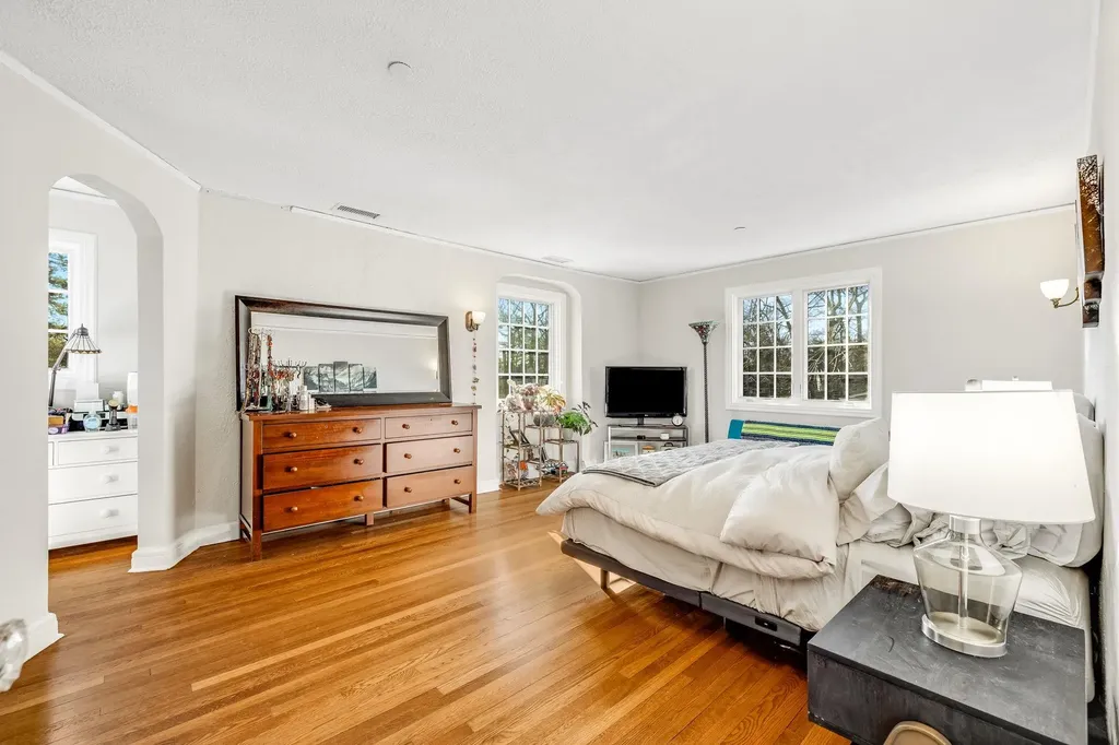 29 Valley Road Larchmont NY 10538
