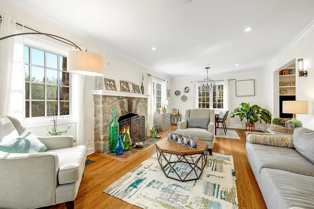 29 Valley Road Larchmont NY 10538