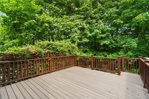 118 Round Hill Road Dobbs Ferry NY 10522