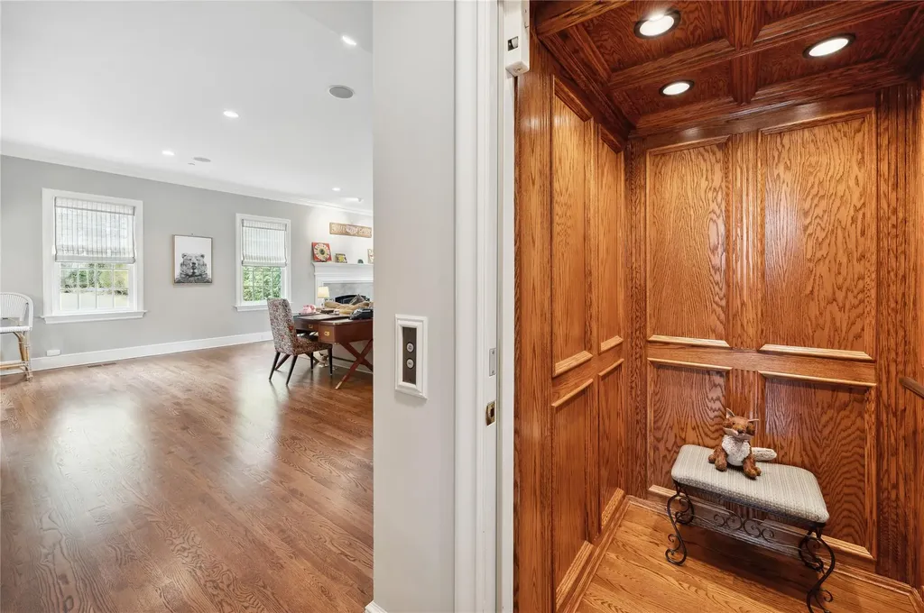 57 Old Orchard Lane Scarsdale NY 10583