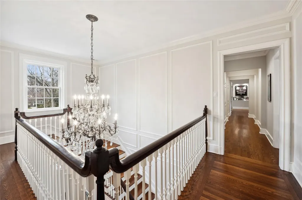 57 Old Orchard Lane Scarsdale NY 10583