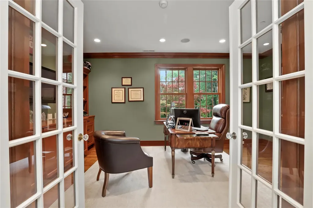 57 Old Orchard Lane Scarsdale NY 10583