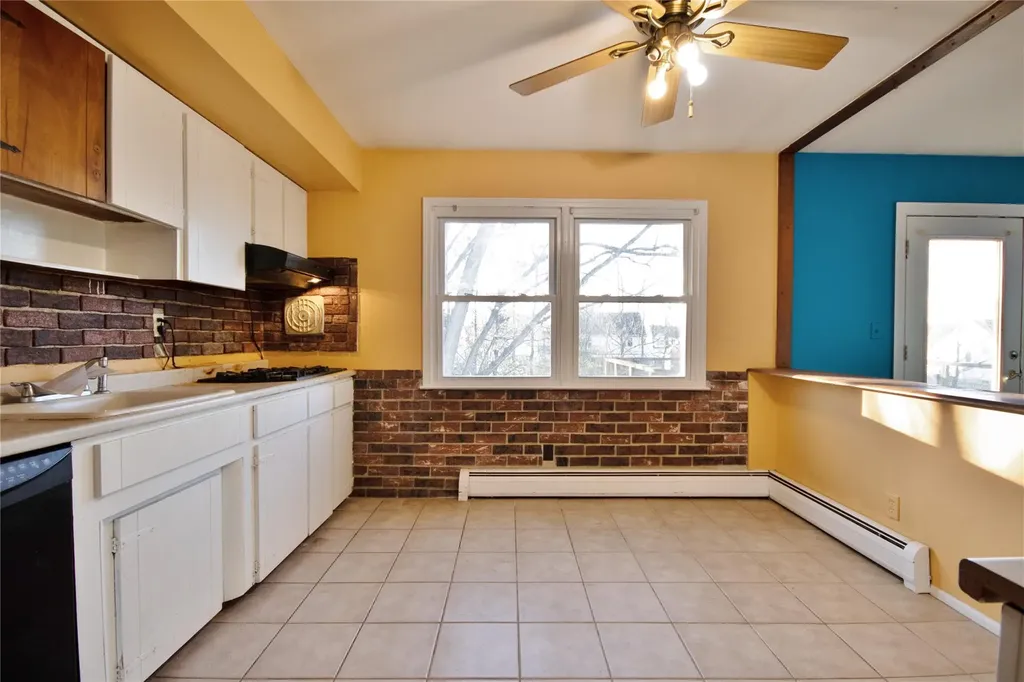 96 Washington Avenue Montgomery NY 12549