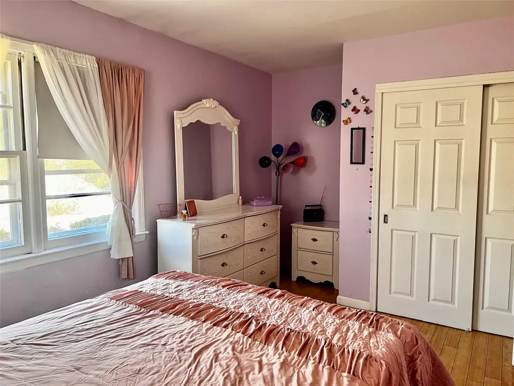 26 Beacon Drive Sound Beach NY 11789