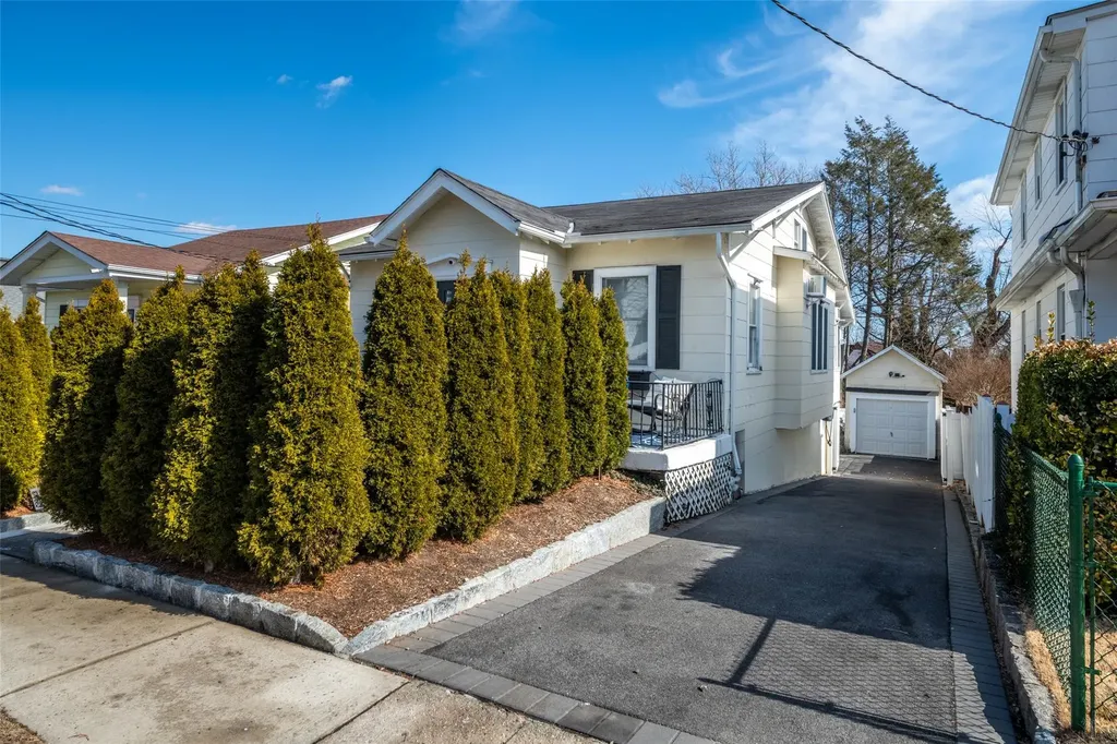 96 Sumner Avenue Yonkers NY 10704