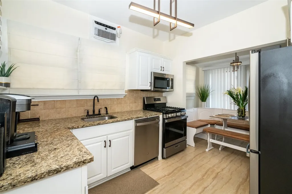 96 Sumner Avenue Yonkers NY 10704