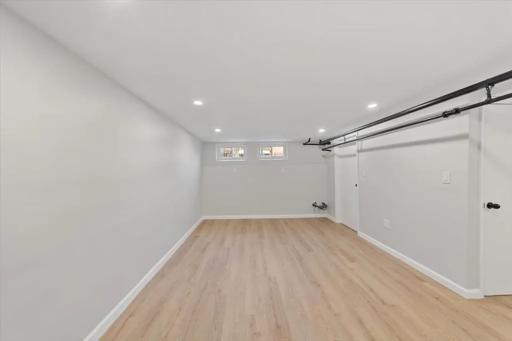 3233 Corsa Avenue Bronx NY 10469