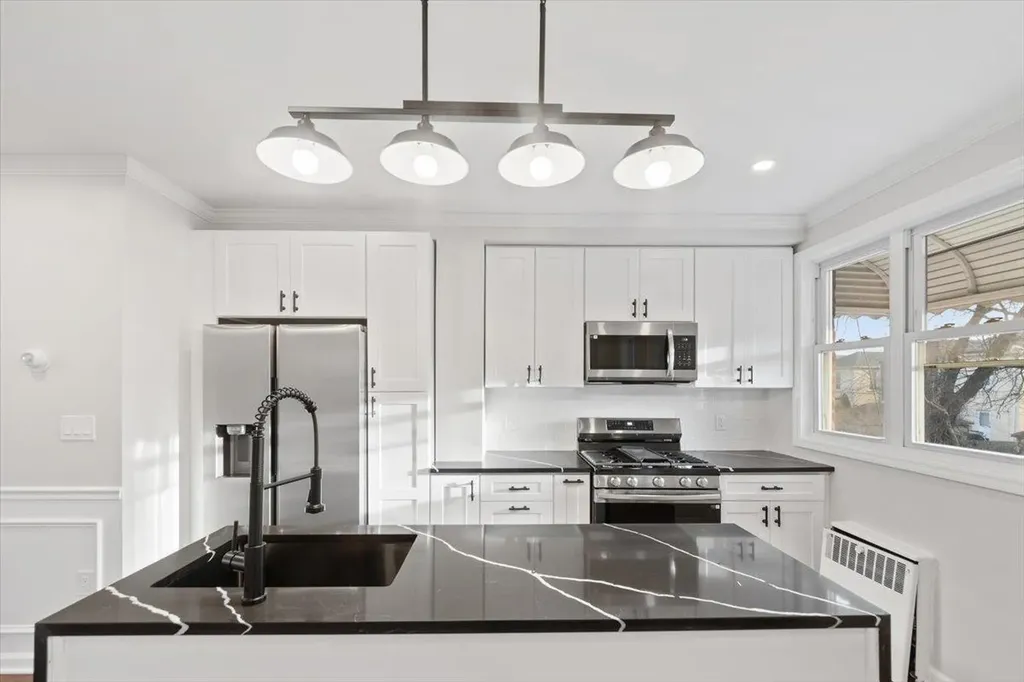 3233 Corsa Avenue Bronx NY 10469