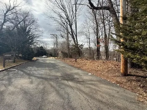 25 Coverly Avenue Staten Island NY 10301