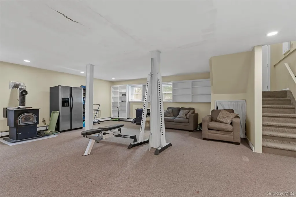 4 Thistle Lane Middletown NY 10940
