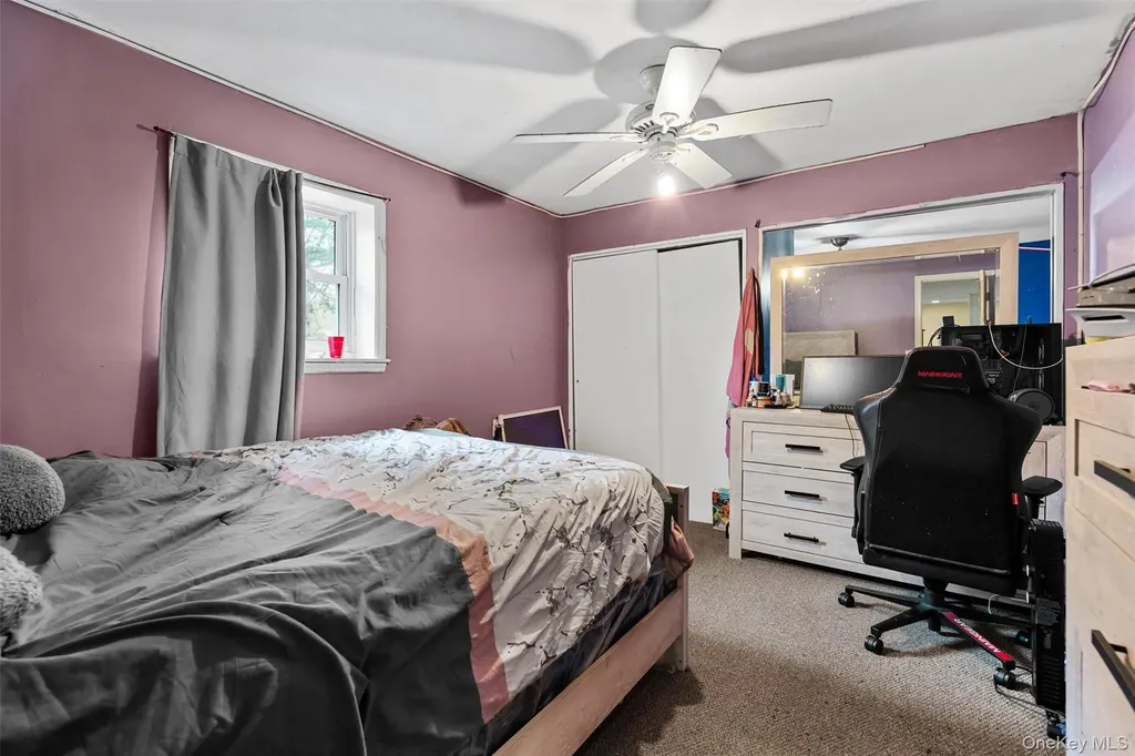 4 Thistle Lane Middletown NY 10940