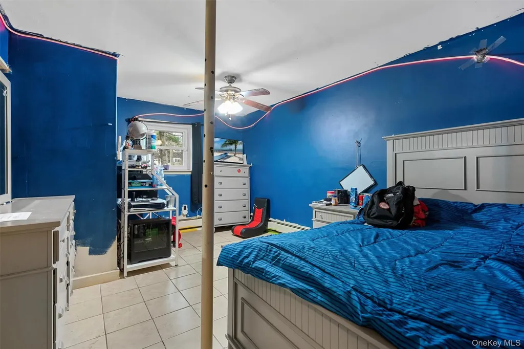 4 Thistle Lane Middletown NY 10940