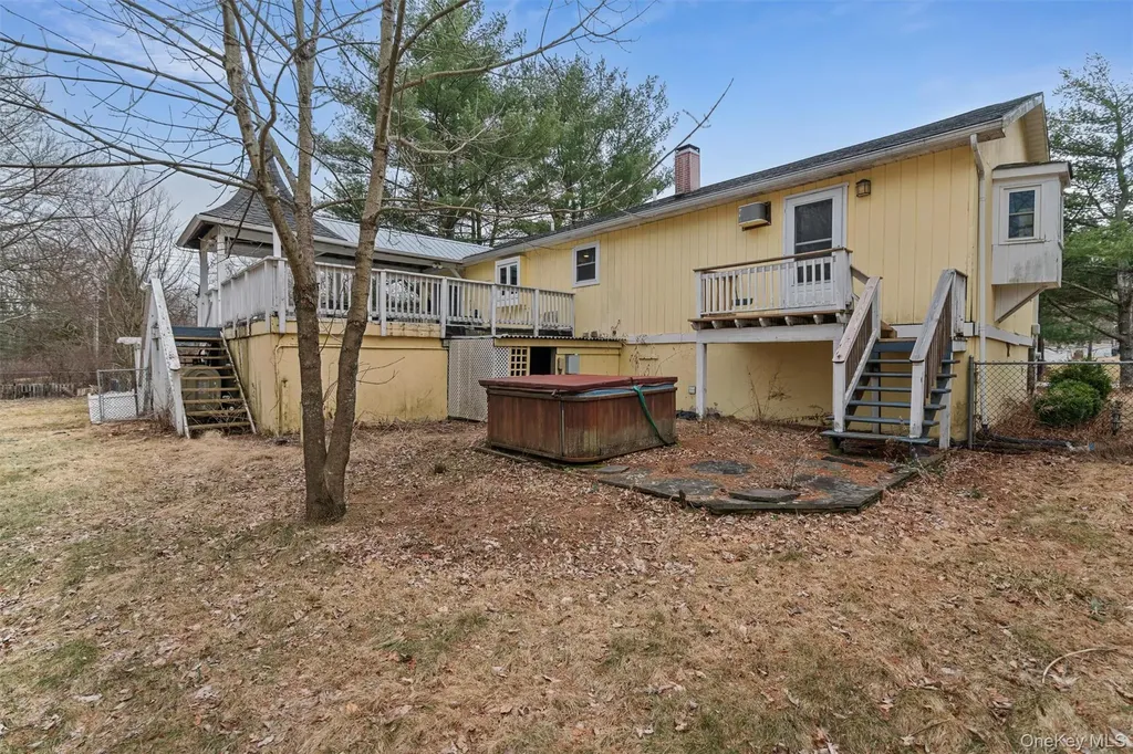 4 Thistle Lane Middletown NY 10940