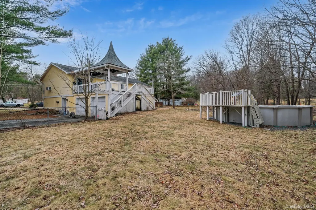 4 Thistle Lane Middletown NY 10940