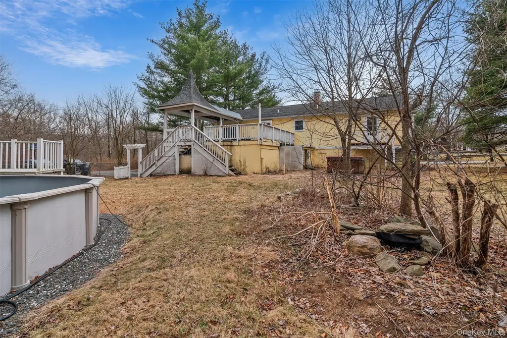 4 Thistle Lane Middletown NY 10940