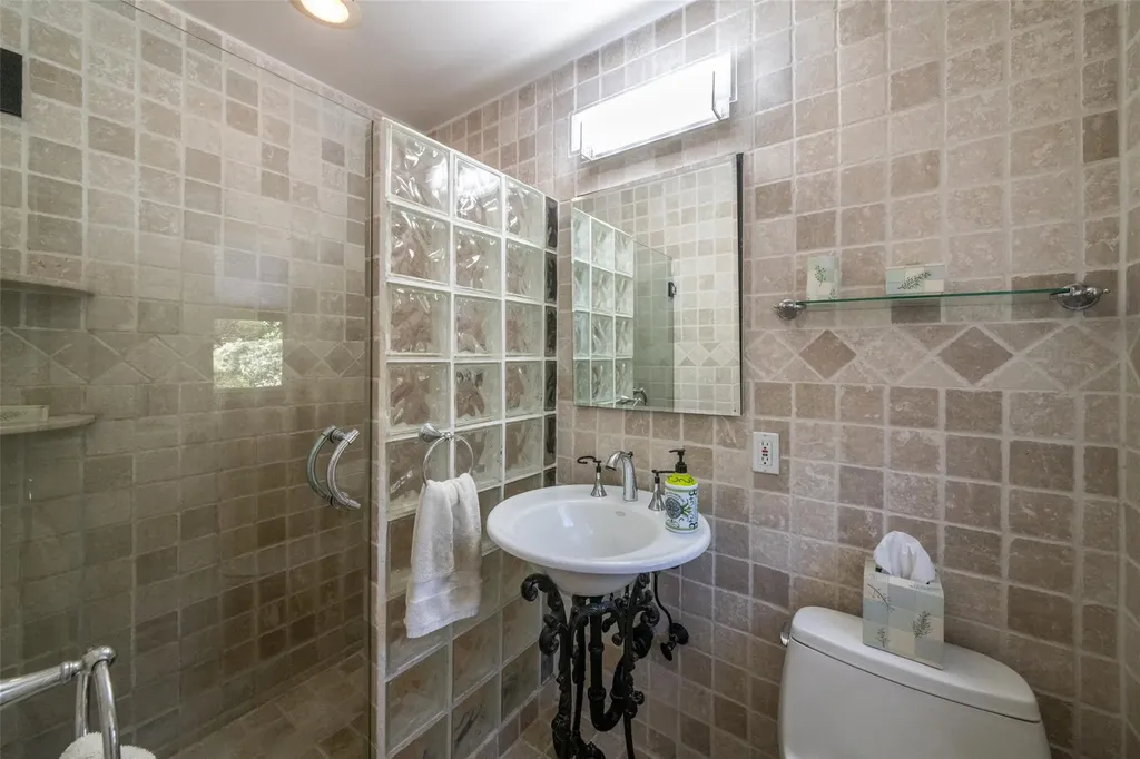 295 Pinebrook Boulevard New Rochelle NY 10804
