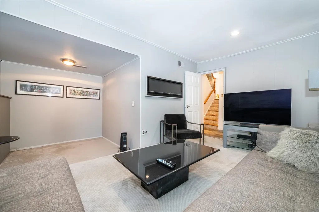 295 Pinebrook Boulevard New Rochelle NY 10804
