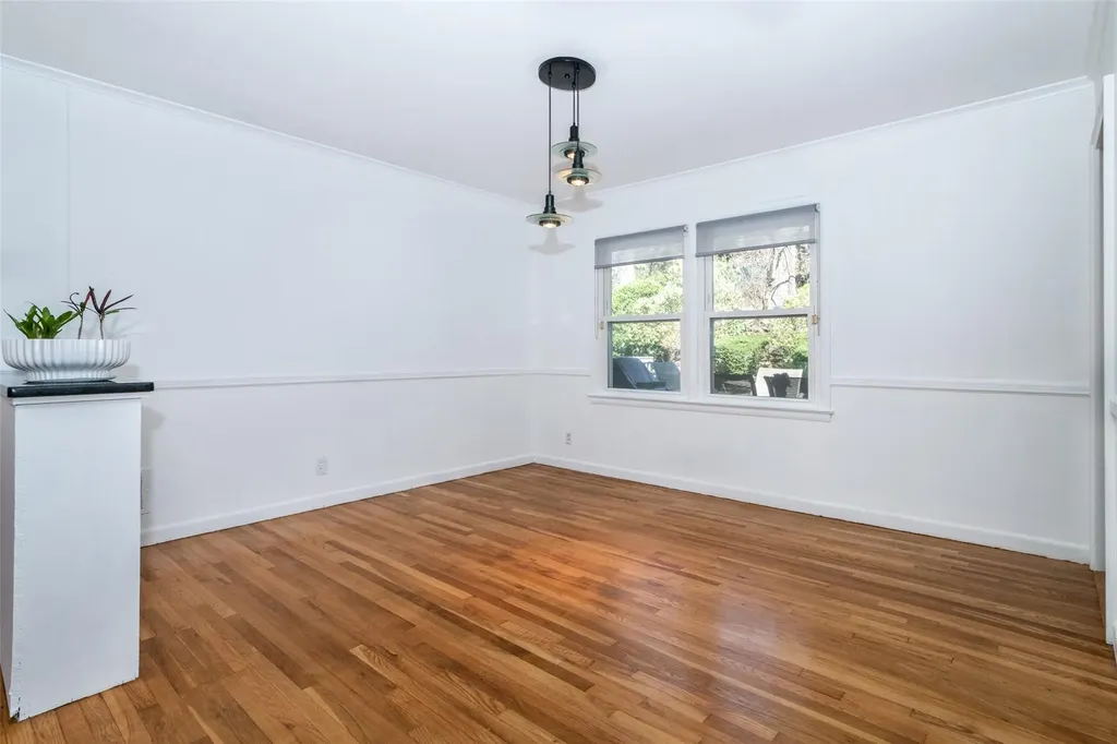 295 Pinebrook Boulevard New Rochelle NY 10804
