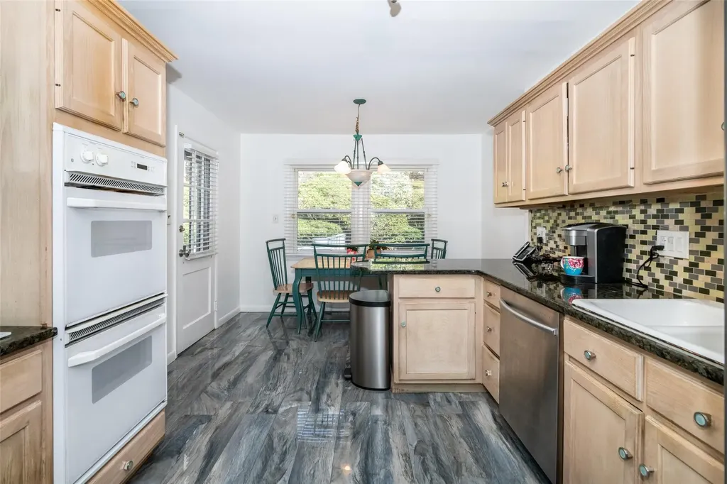 295 Pinebrook Boulevard New Rochelle NY 10804