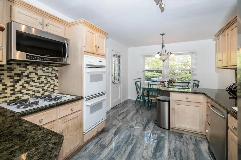 295 Pinebrook Boulevard New Rochelle NY 10804