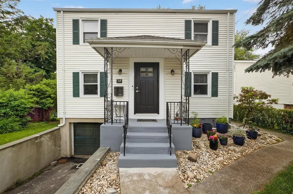 38 Lefurgy Avenue Dobbs Ferry NY 10522