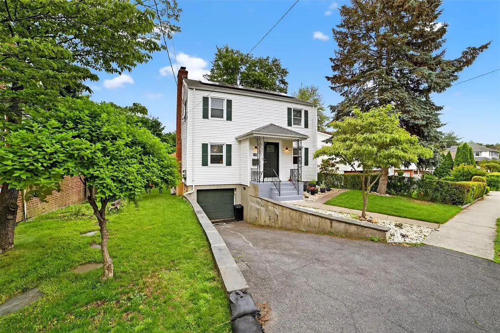 38 Lefurgy Avenue Dobbs Ferry NY 10522