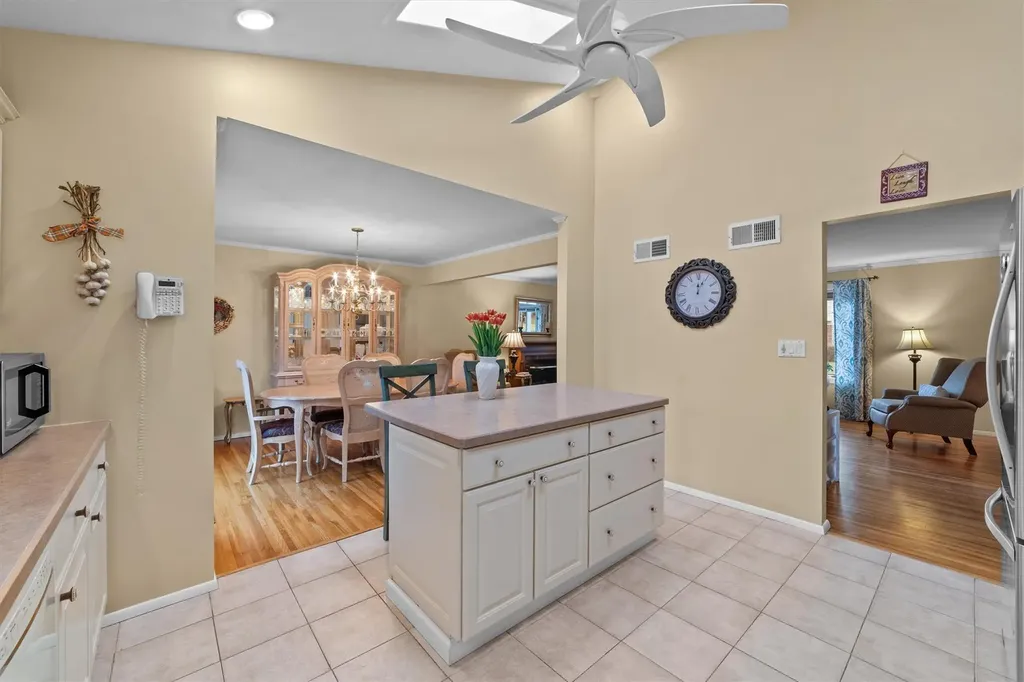 130 Parkview Road Elmsford NY 10523