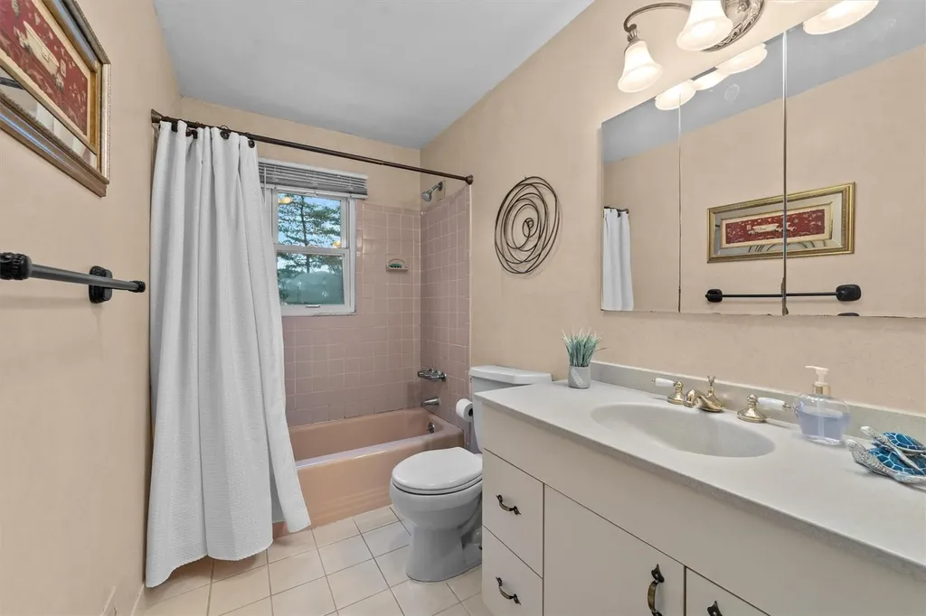 130 Parkview Road Elmsford NY 10523