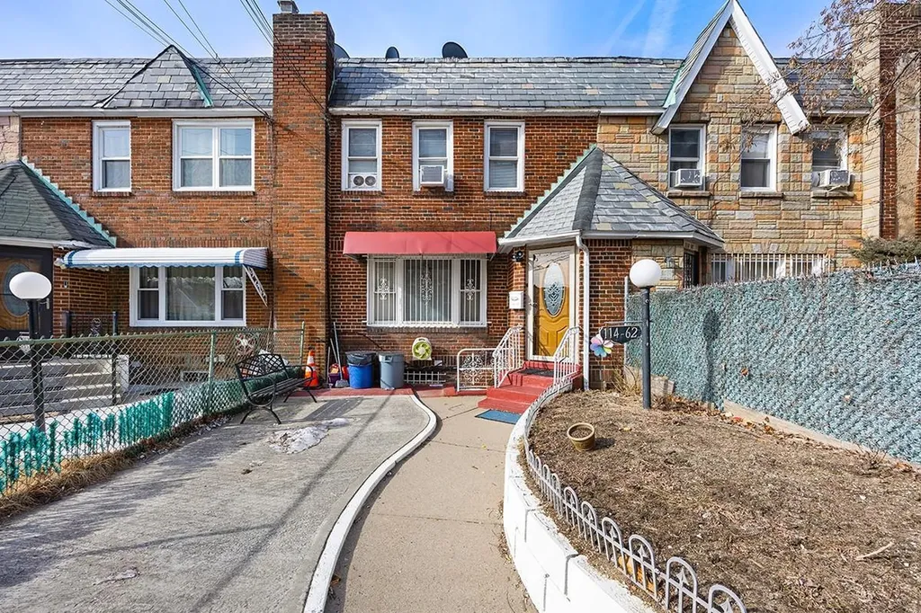 11462 201 Saint Albans NY 11412