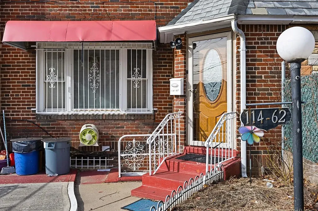 11462 201 Saint Albans NY 11412
