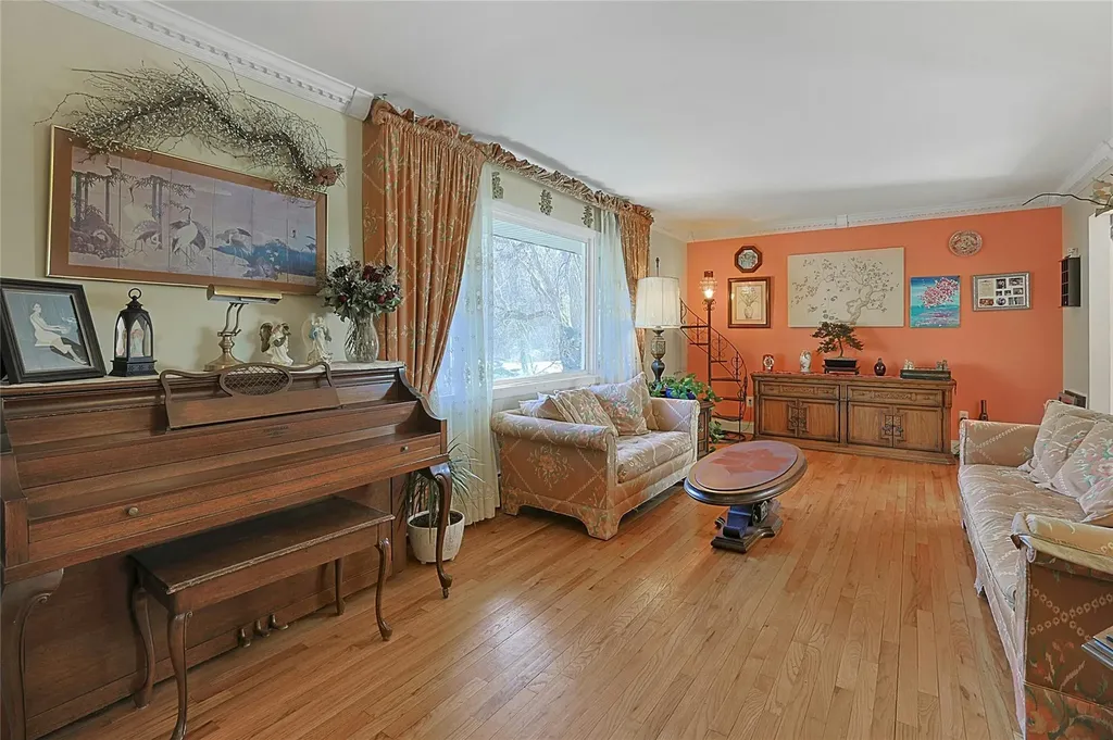12 Country Lane Warwick NY 10990