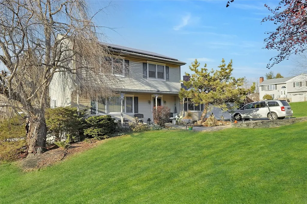 12 Country Lane Warwick NY 10990