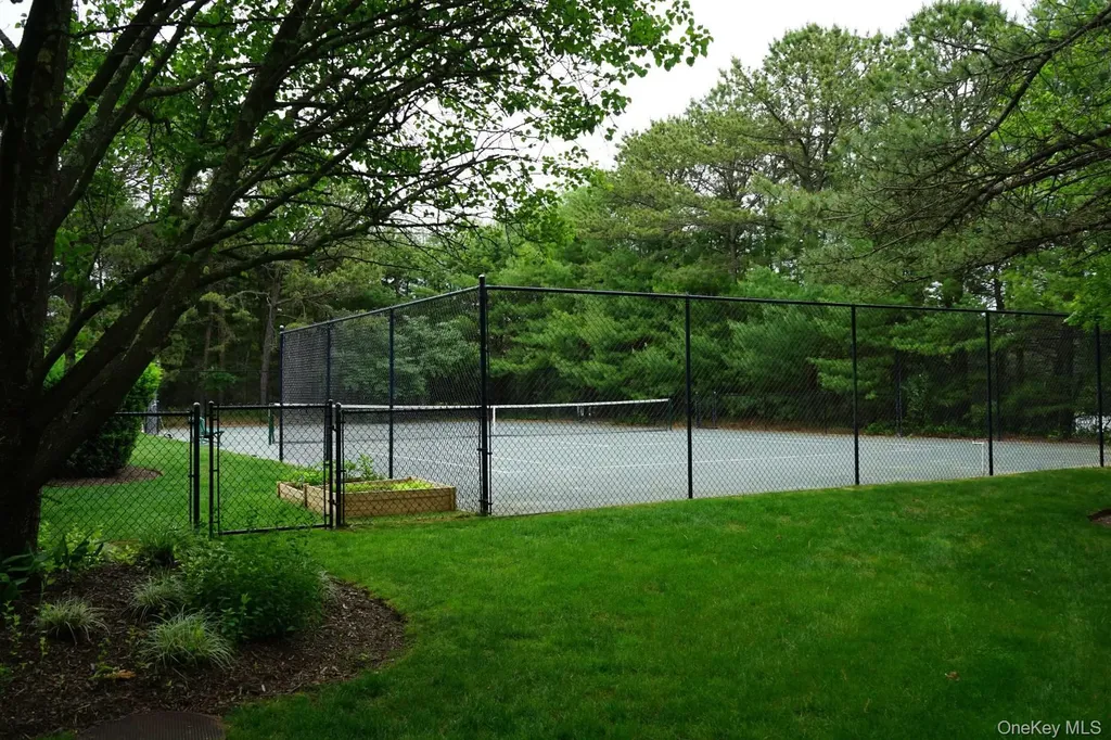 26 Lakeside Lane Westhampton NY 11977