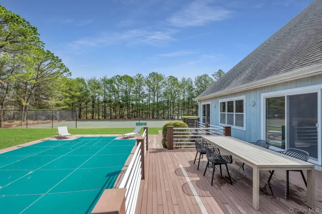 26 Lakeside Lane Westhampton NY 11977