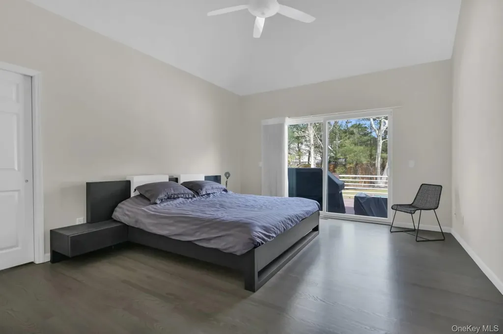 26 Lakeside Lane Westhampton NY 11977