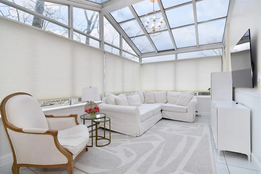 15 Hewitt Avenue Bronxville NY 10708