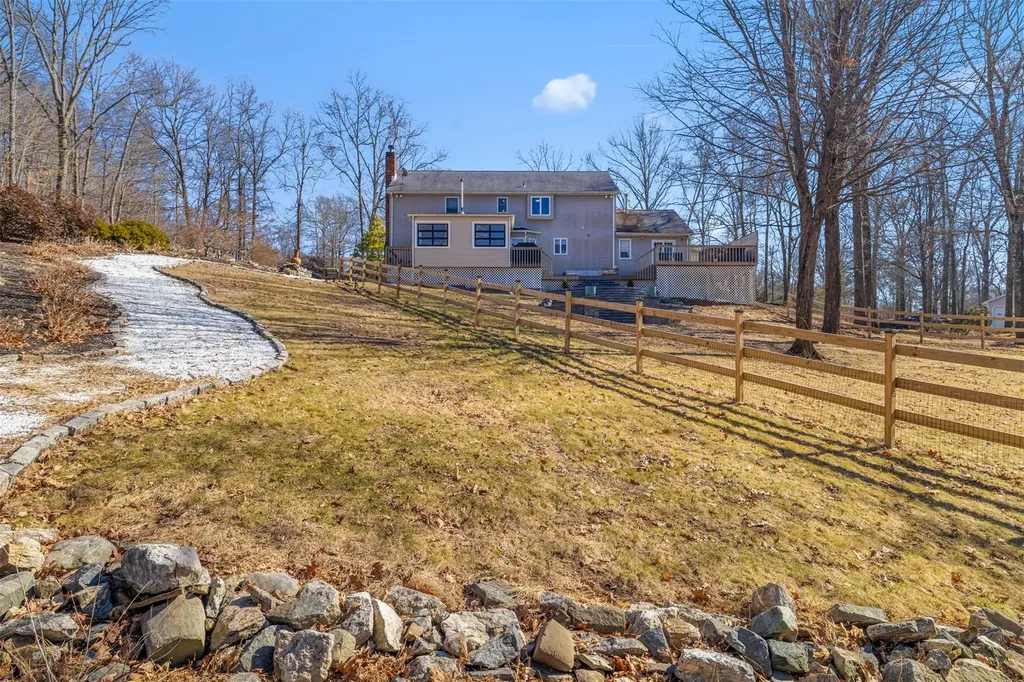 19 Wagner Drive Rock Tavern NY 12575