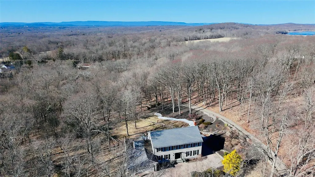 19 Wagner Drive Rock Tavern NY 12575