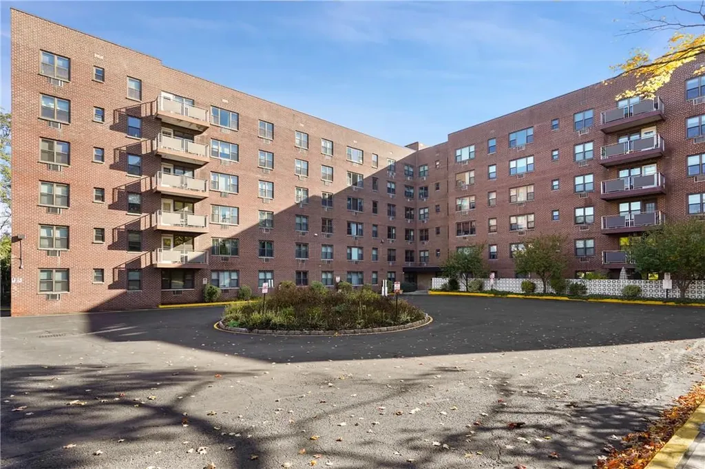 77 Carpenter Avenue Mount Kisco NY 10549