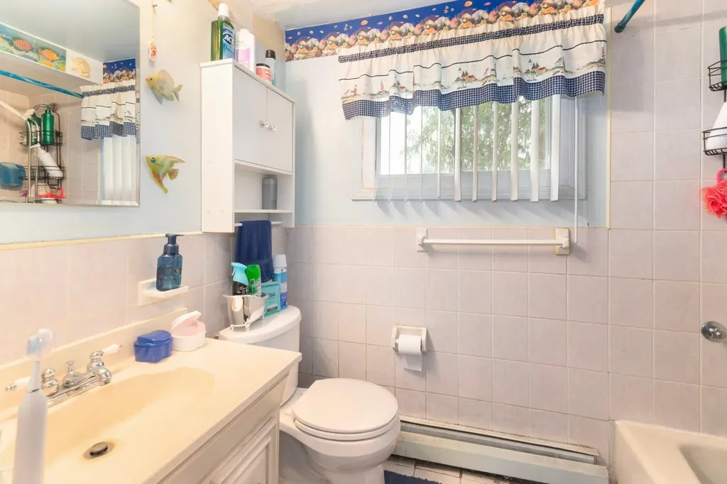 305 Route 109 West Babylon NY 11704
