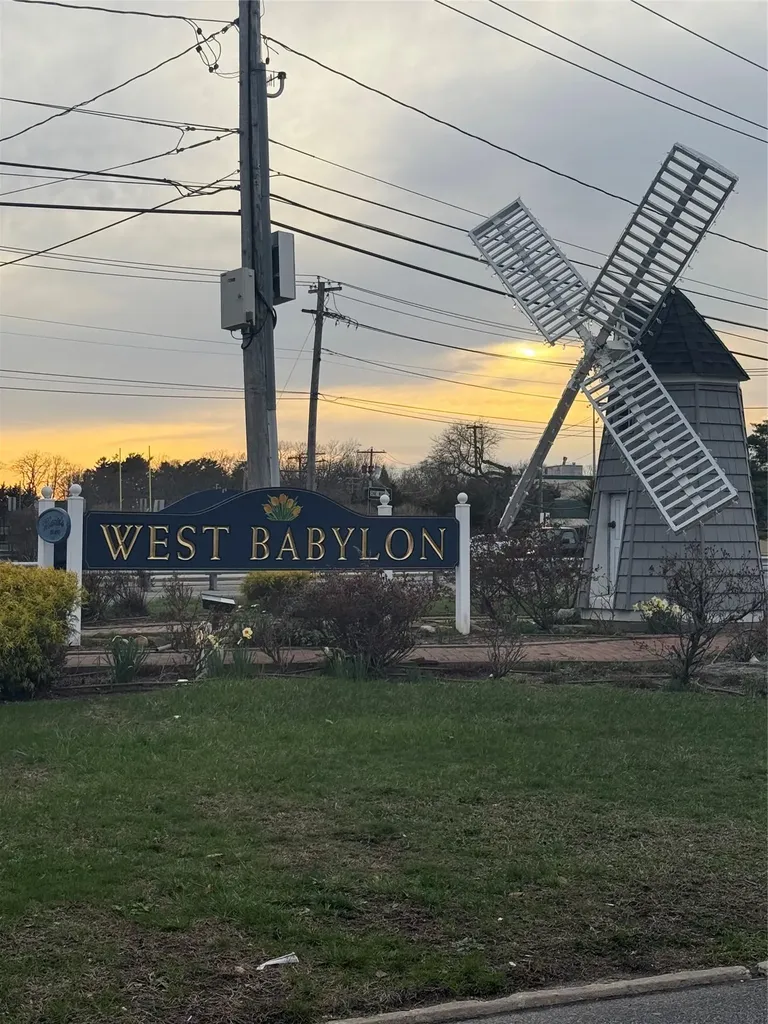 305 Route 109 West Babylon NY 11704