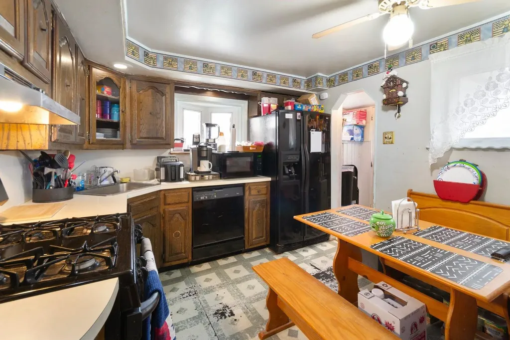 305 Route 109 West Babylon NY 11704