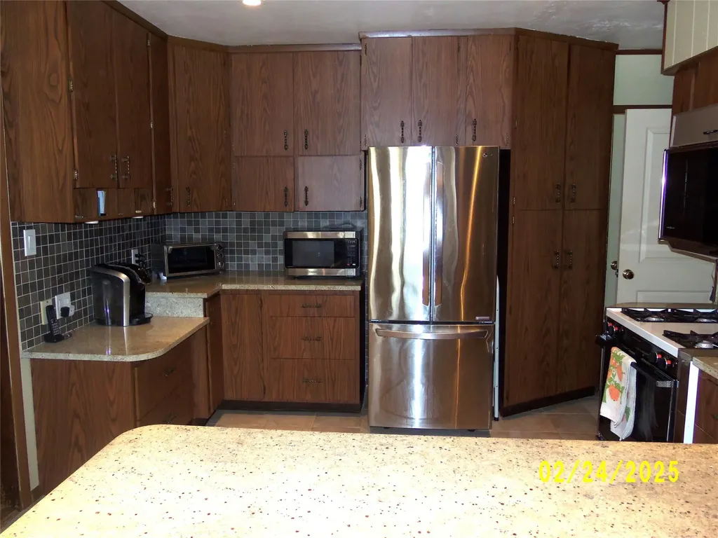 1434 165th Street Whitestone NY 11357