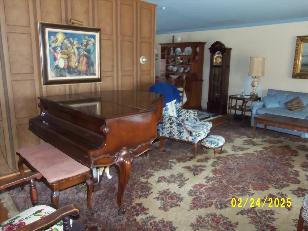 1434 165th Street Whitestone NY 11357
