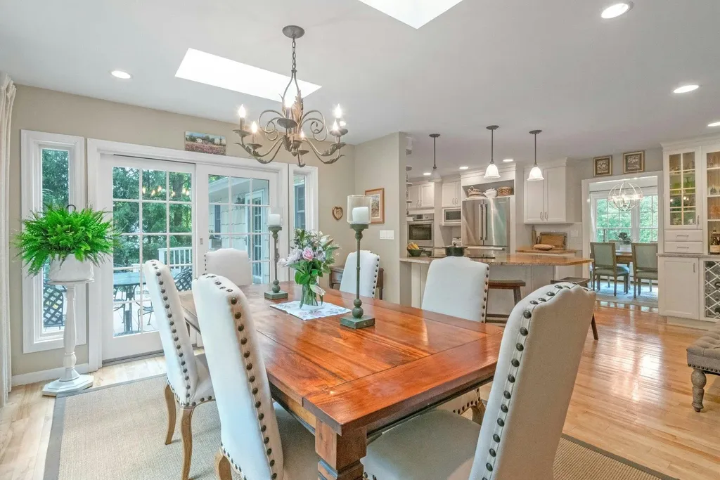 71 Brett Lane Bedford NY 10506